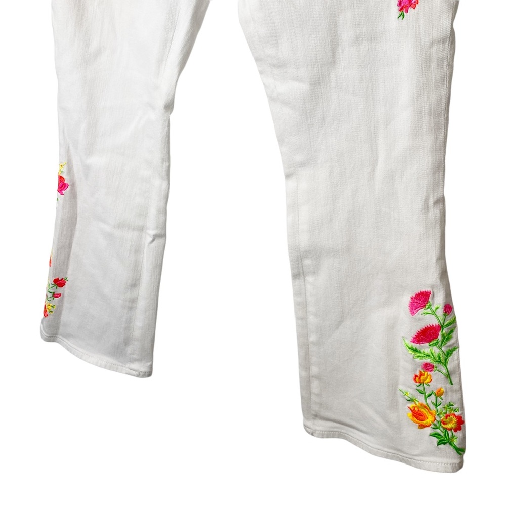 7 For All Mankind 7FAMK Neon Floral Embroidery Flare White Cropped Kick Jeans 28 - Picture 10 of 15